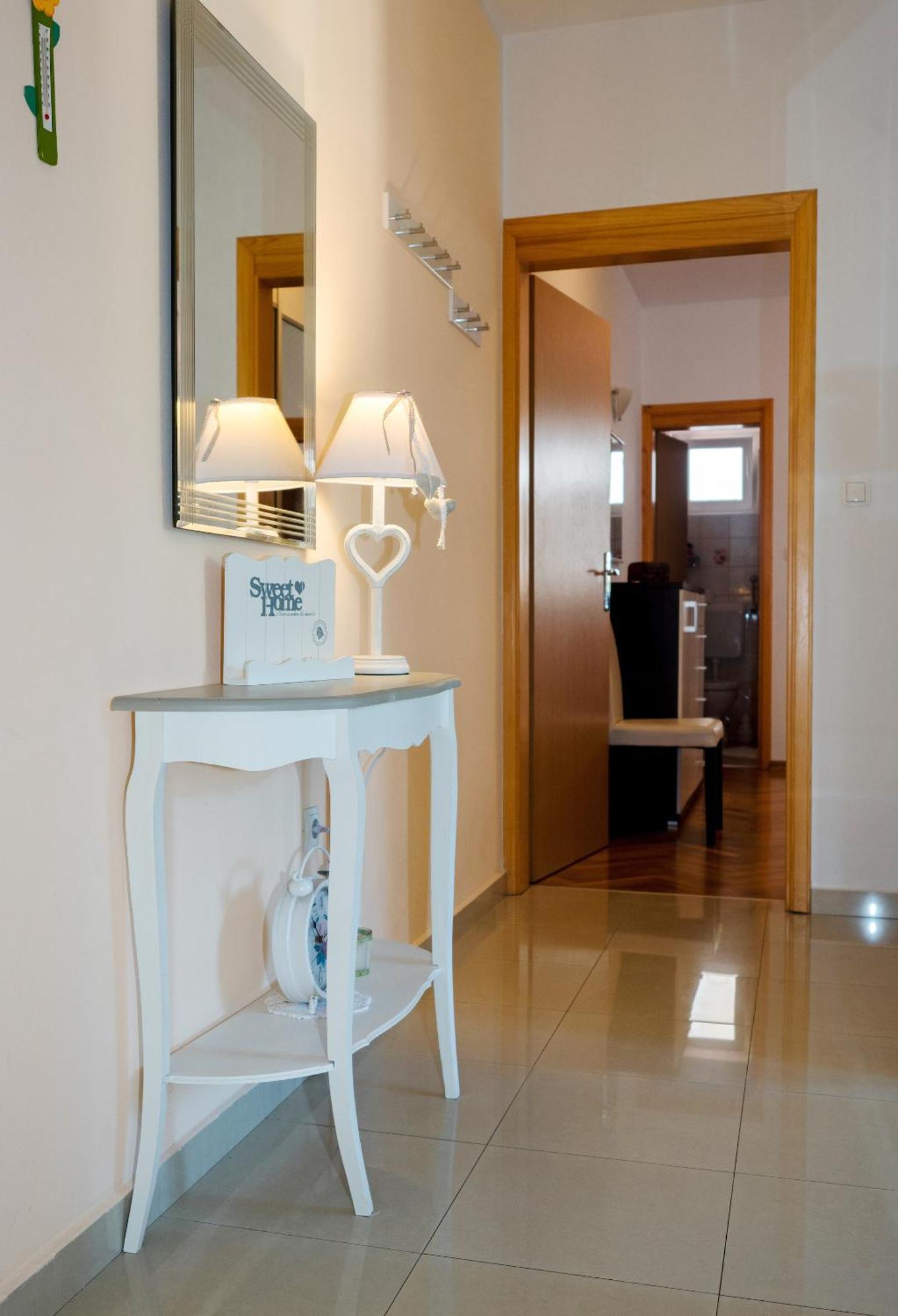 M. De Dominisa 5 Apartment Rab Town Luaran gambar